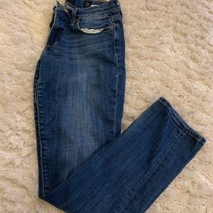 Lucky Jeans Sz 2/26